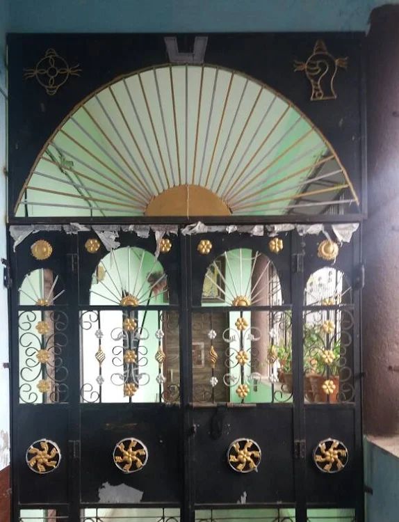 Iron window grille